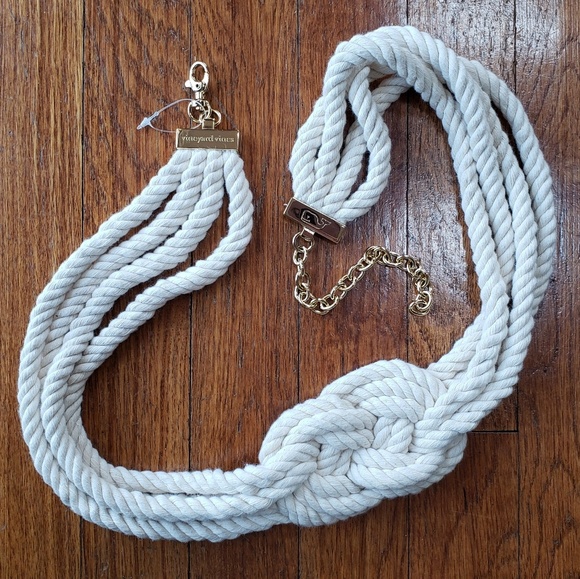 Vineyard Vines Accessories - Vineyard Vines rope knot gold chain belt